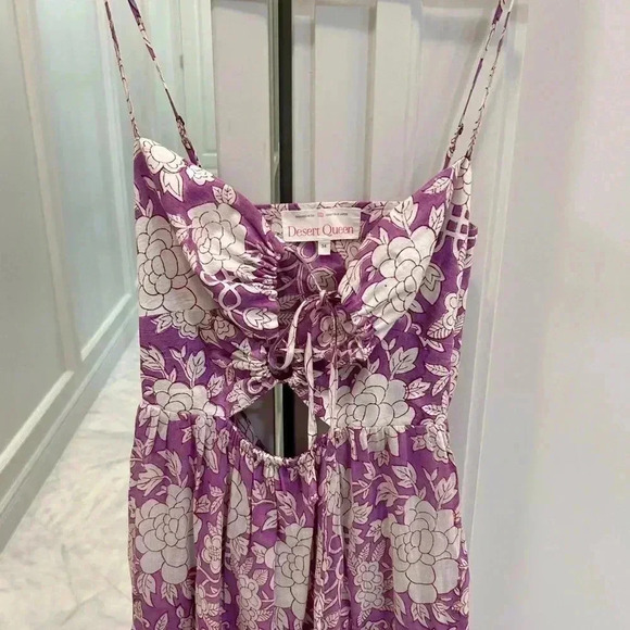 Dress with tie up pulls | size xs/34 | lilac and white - Picture 8 of 13